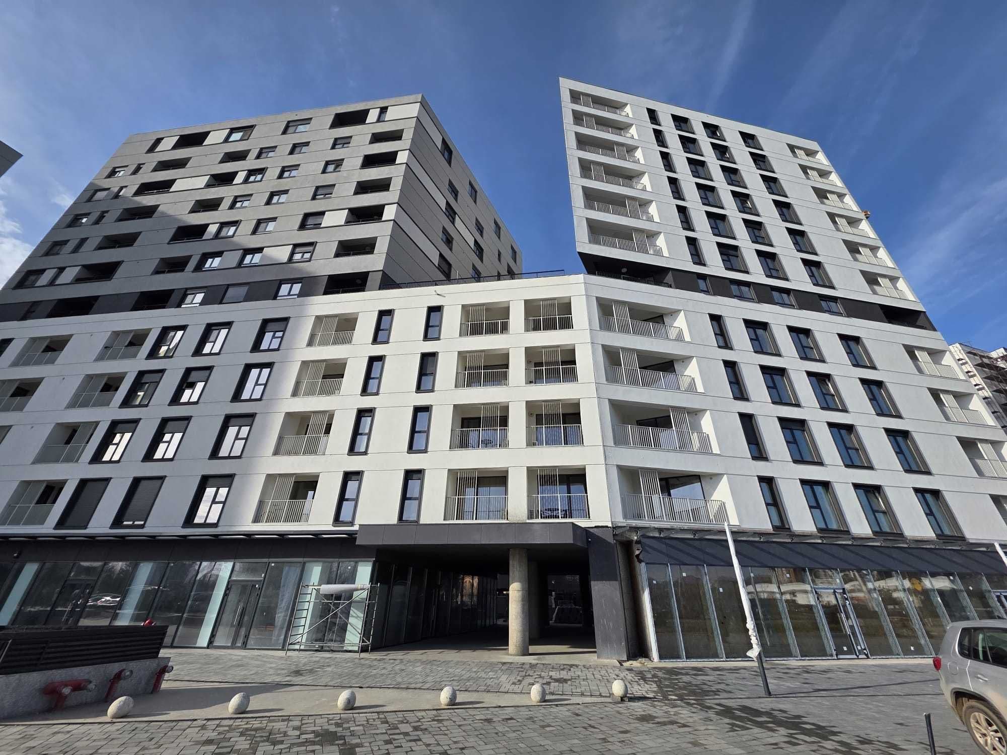 De vanzare apartament 3 camere City of Mara